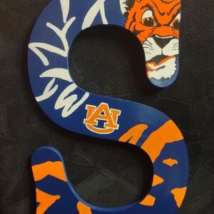 Auburn Door Hanger